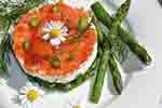 Green asparagus hors d’oeuvre